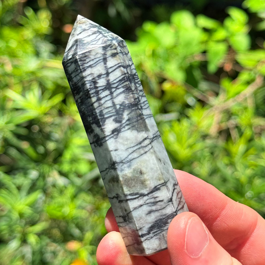 3” Spiderweb Jasper Tower